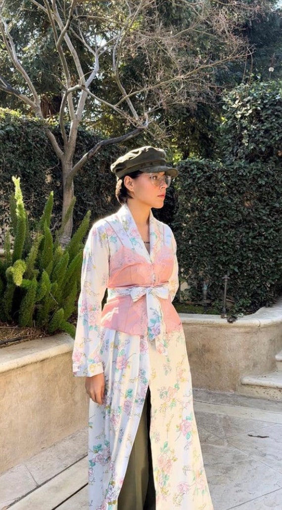 Vintage 80s floral spring robe by designer Christi