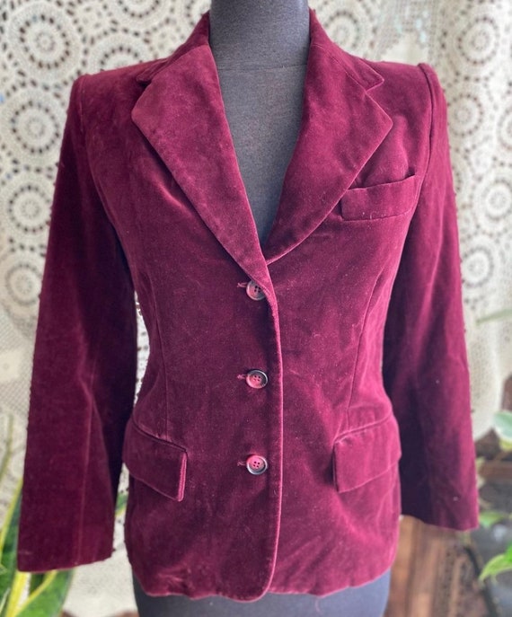 Vintage 70s/80s plum velvet blazer by Chaus - image 1