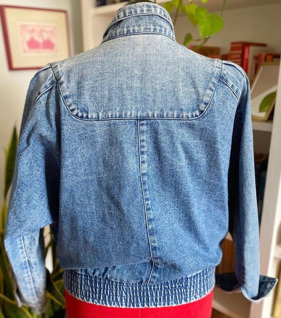 80s/90s light wash, beautifully worn denim jacket - image 5