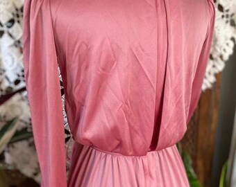 70's maxi dress pink cowl neck witchcore ON ISLAND TIME RUFFLED MINI DRESS IN WHITE – AKIRA
