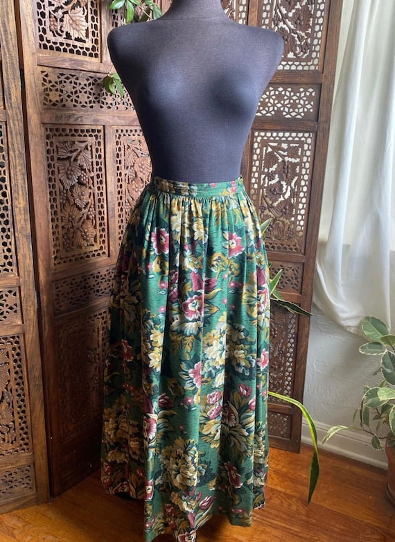 90s green floral midi skirt by Charter Club