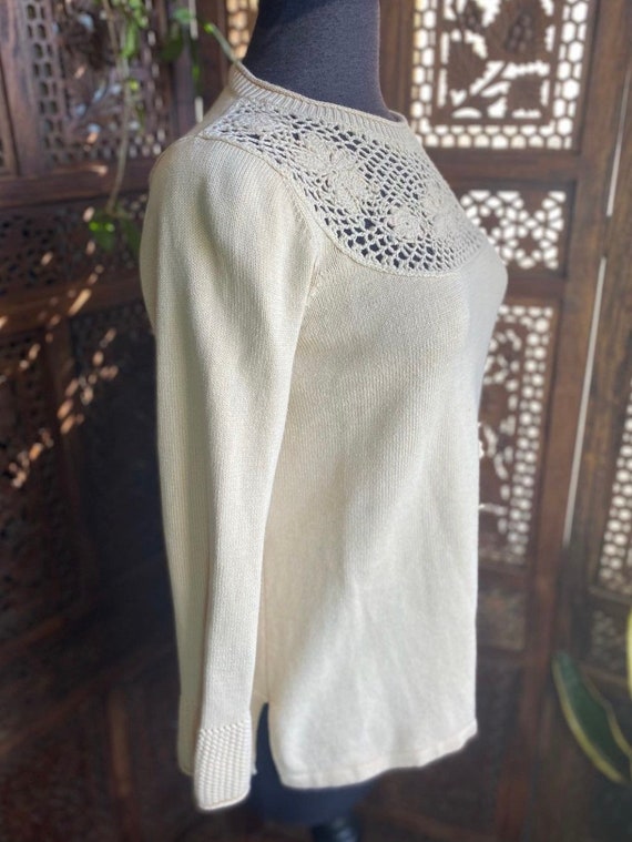 Vintage 90s ivory knit sweater with beautiful nec… - image 4