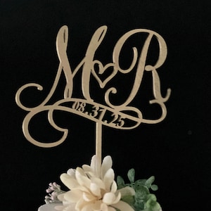 Wedding cake topper, Monogram cake topper, Custom cake topper, Two initial Cake  Rustic cake topper, Initial Cake Topper Personalized topper