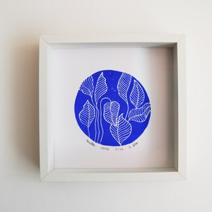 Linocut "Leaves" 25 x 25cm in limited edition - Nature, plant, botanical, organic, wall decor, art print by Stefanie Titze