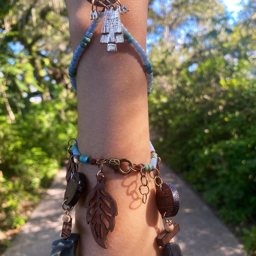 Shops Owl Nature Hand Chain