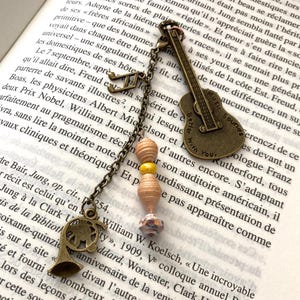 Personalized music novelty bookmark