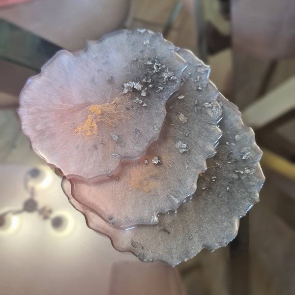 Handmade Blush Pink, silver & white Agate Geode Resin Coasters | Pink Jade Bespoke | Decorative Tray | Pink Home decor | Housewarming Gift