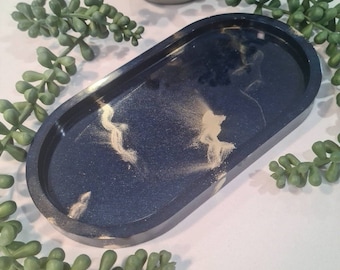 Handmade Resin Trinket Dish | Blue & Gold Decor, Midnight | Small Jewellery Tray | Home Office | Mother’s day gift | Home decor | Bathroom