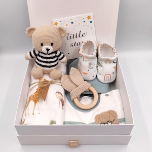 Baby-Geschenkbox, Amigurumi Baby-Geschenkbox, Babypartygeschenk, Baby-Geschenkset, personalisiertes Baby-Geschenkset, Baby-Geschenkkörbe, Neugeborenen-Geschenksets