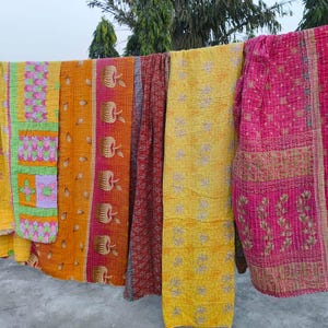 Hermosa colcha kantha multicolor antigua de algodón saare kantha, manta multicolor, colcha kantha vintage Boho kantha, colcha gudari
