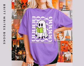 Spooky Season Book Lover Ghost T-Shirt | Halloween Bookish Tee