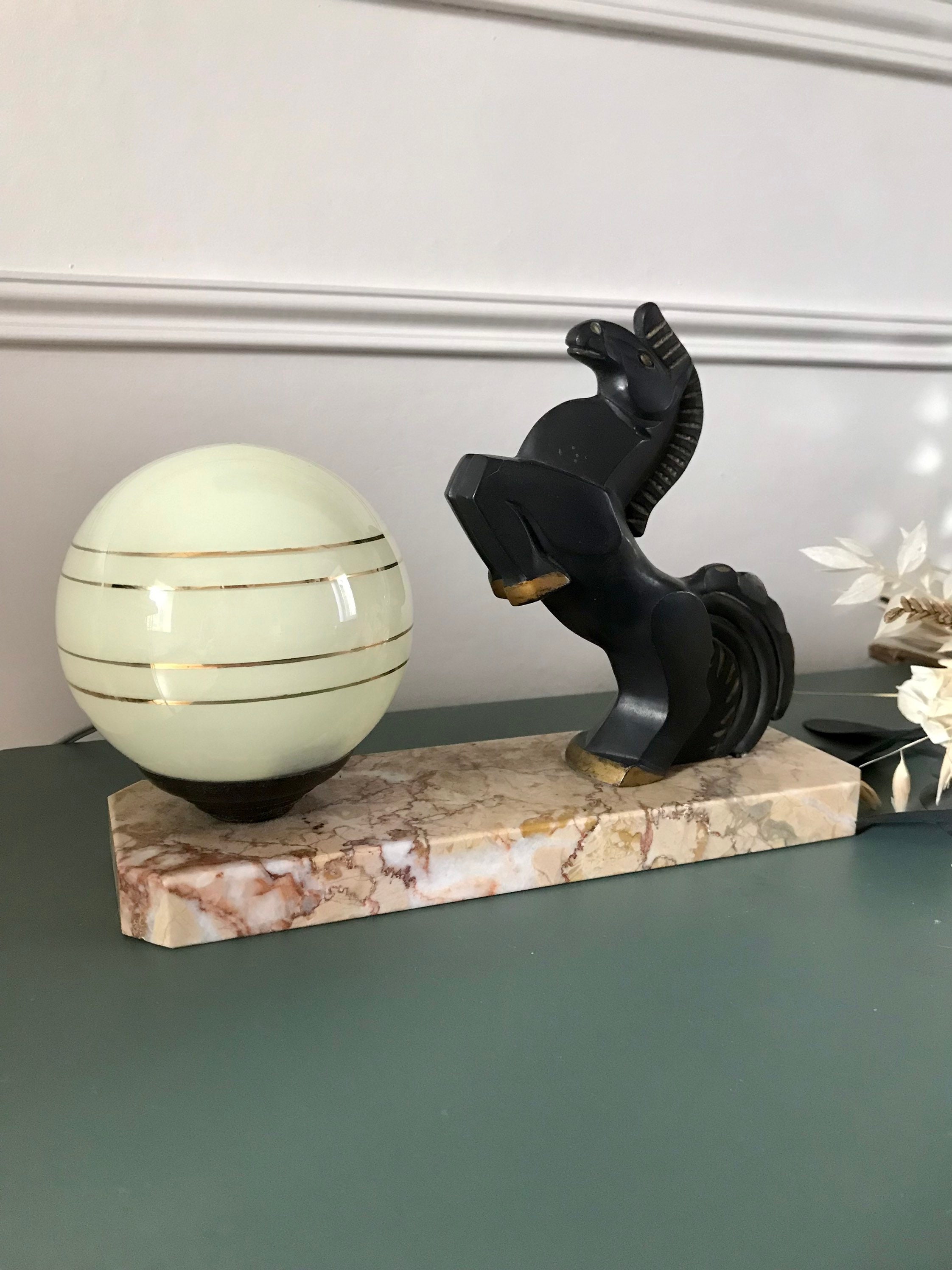 Lampe Globe Art Déco Marbre