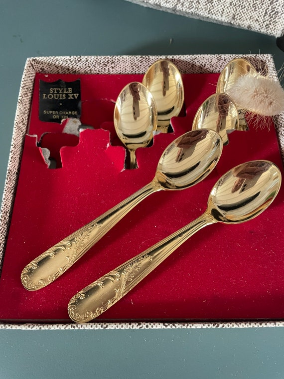 WOLFERS Suite de 12 petites cuillères,... | Arts de la table: enchères