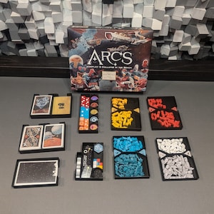 Insert, compatible with Arcs core game, fits sleeved cards, plastic ships