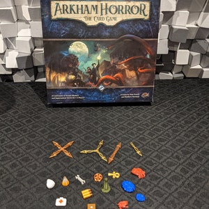 STL files for tokens and inserts, compatible with Arkham Horror Card Game (every type I have)