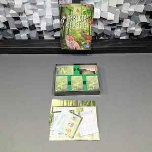 Insert, compatible with Forest Shuffle, fits sleeved cards