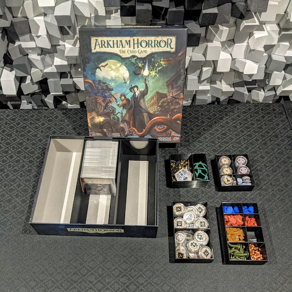 Arkham Horror Card Game Compatible Insert for Revised Core Set or campaign box, customizable, holds sleeved cards