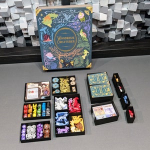 Inserto compatible con Wondrous Creatures, se adapta a expansiones, componentes mejorados, algunas cartas con funda VER DETALLES