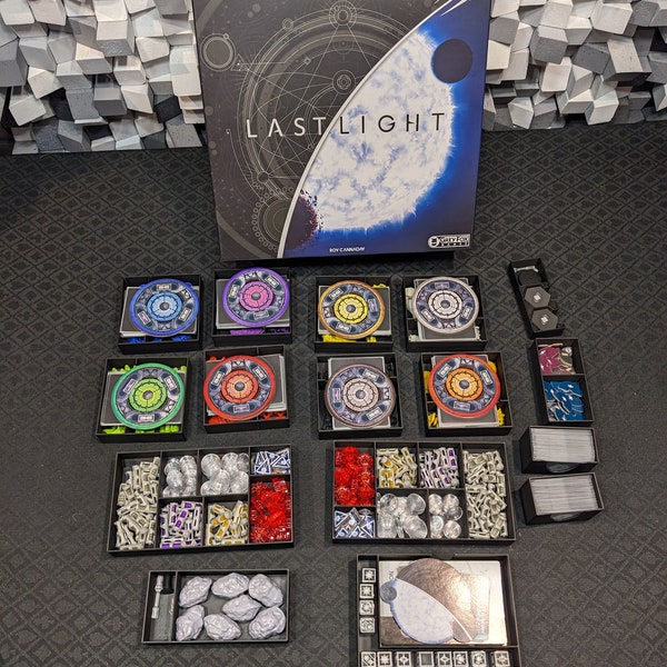 STL files for Insert, compatible with Last Light deluxe edition and expansion, fits sleeved cards, holds everything in one box