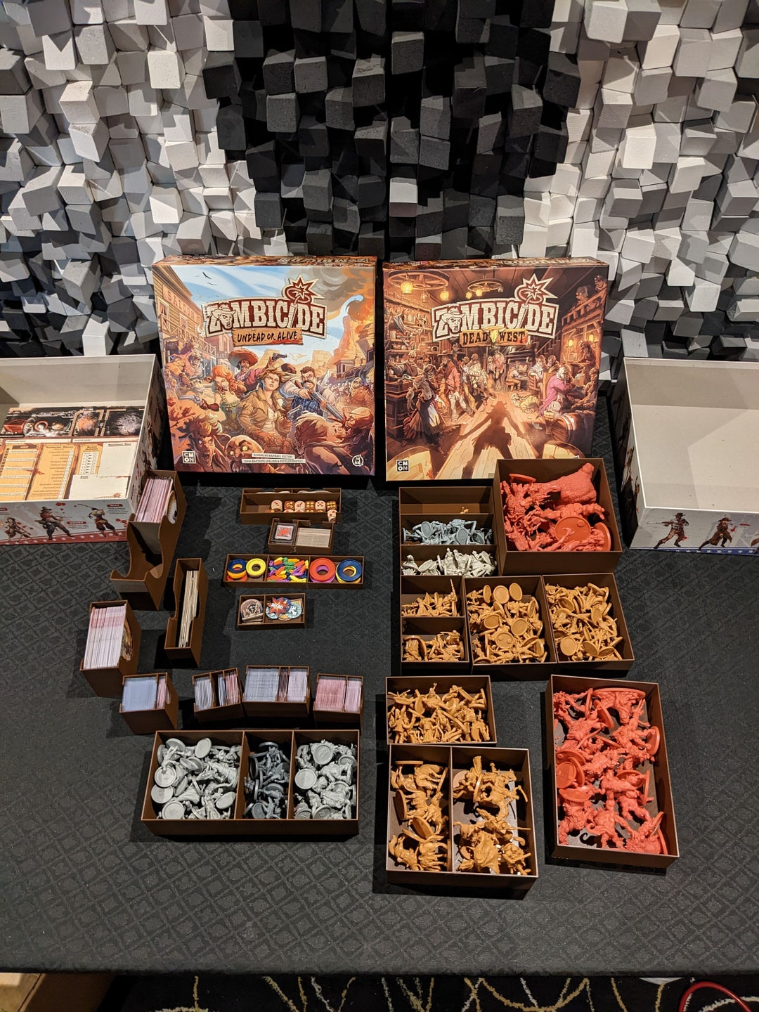 Deluxe Zombicide Undead or Alive Compatible Insert, Holds Sleeved