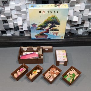 Inserto (ACTUALIZADO), compatible con el juego de mesa Bonsai, se adapta a expansiones, cartas con fundas, lindos botes de fichas