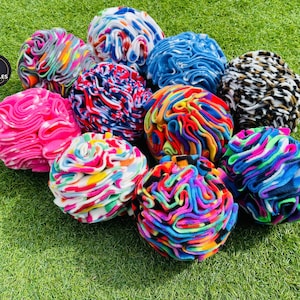 A Medium 6” Snuffle ball,fun enrichment puzzle used for slow feeding,learning and scent work training with dogs,puppies and pets,dog gifts