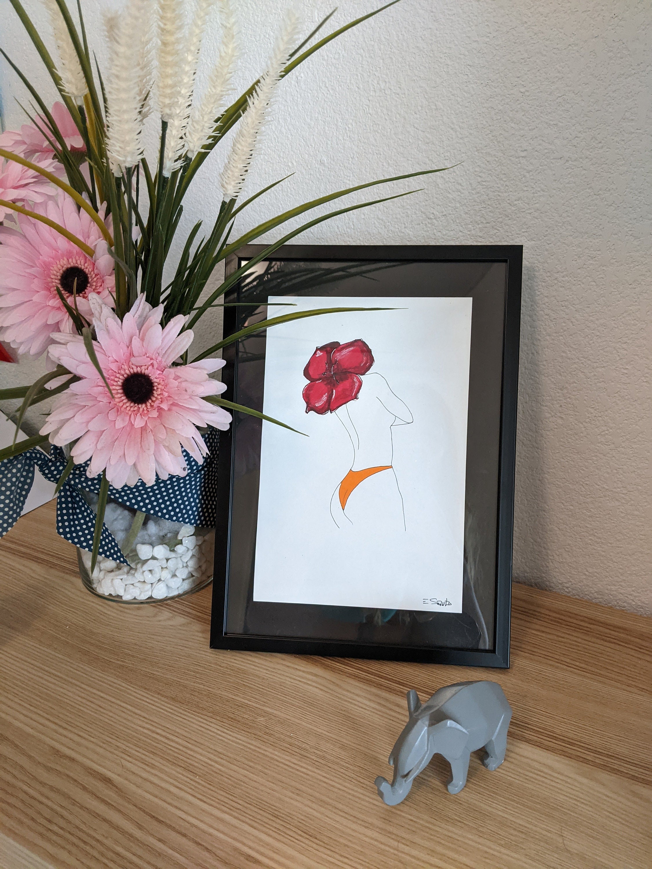 Affiche Femme Minimaliste Fleur
