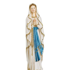 Madonna Lourdes statue cm 30 (11.81 inches) in marble resin hand decorated, Italian artisan production