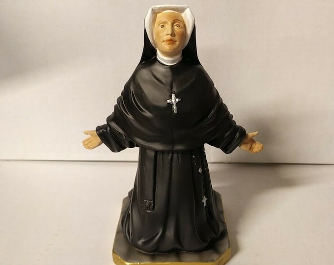 Statue of Sister Faustina Kowalska 22 cm (8.66 inches) in hand-decorated resin, Italian artisan production