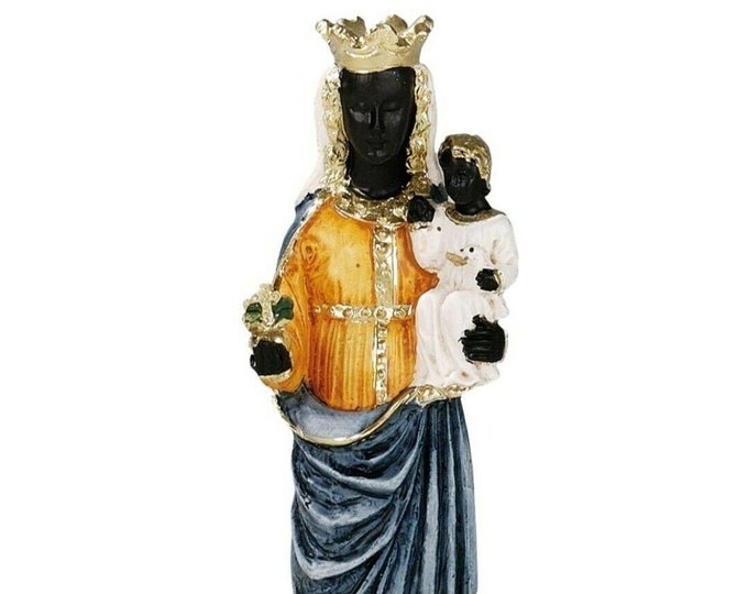 Statue of the Madonna of Oropa 43 cm (16.92 inches) in hand-decorated resin marble, Italian artisan production