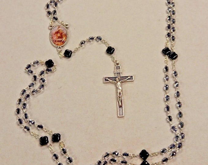 Rosary of the Hundred Requiems in crystal, with explanatory recitation booklet, handcrafted in Italy