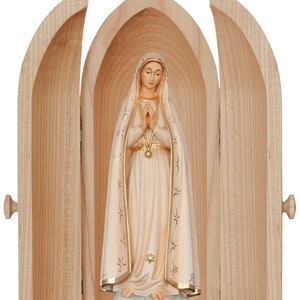 Statue of Our Lady of Fatima with niche, carved in hand-decorated Valgardena wood, Italian production