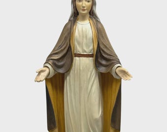 Statue of the Miraculous Madonna carved in Valgardena wood and hand-decorated, Italian artisan production, various sizes