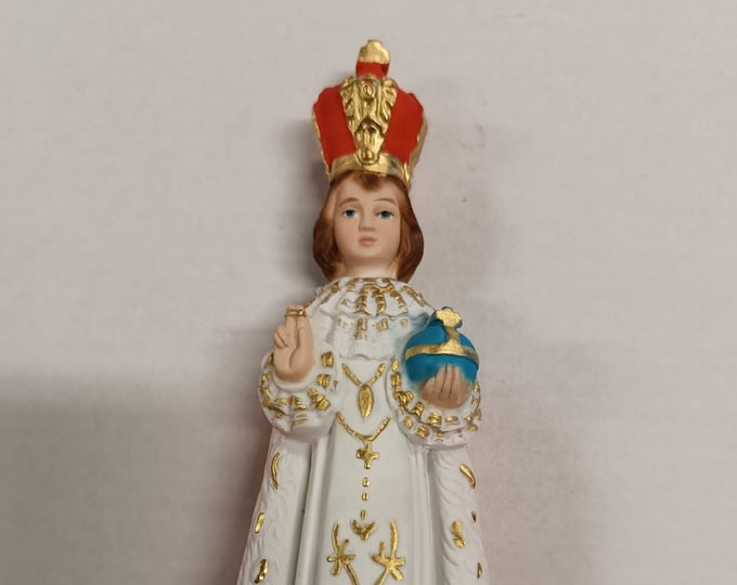 Statue of Baby Jesus of Prague 20 cm (7.87 inches) in hand-decorated resin marble, Italian artisan production