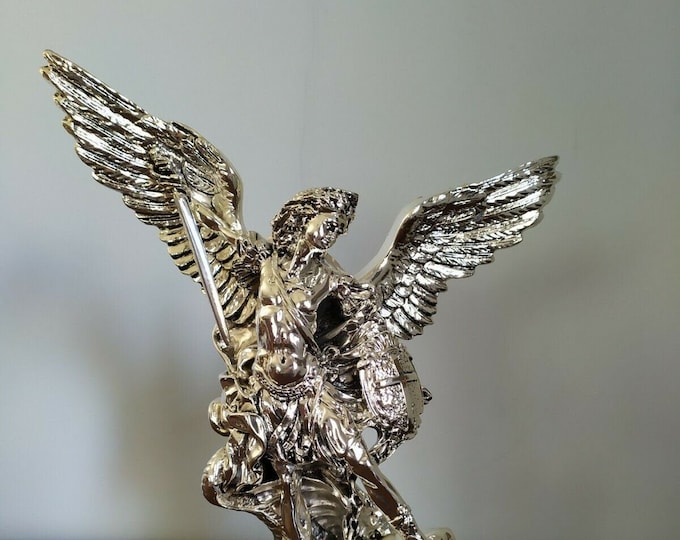 Statue of St. Michael the Archangel cm 36 (14.17 inches) in silver laminate marble powder of Italian craftsmanship