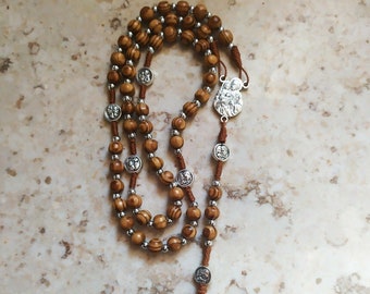 Rosary of Saint Joseph 50 cm in olive wood with medals of the Saint, of Italian artisan production