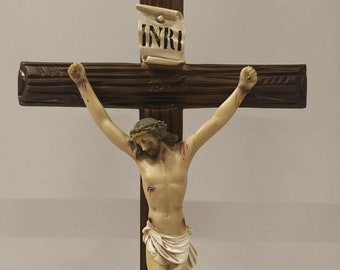 Cross crucifix, 61 x 27 cm (24.01 x 10.62 inches) in solid resin marble decorated by hand of artisan production