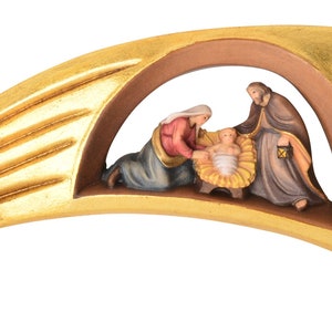 Comet star crib sculpture with Holy Family, carved in Val Gardena wood and hand decorated of Italian artisan production