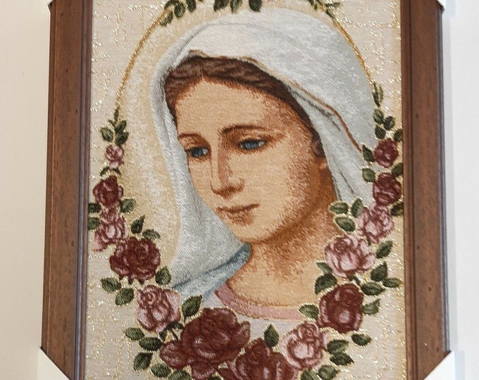 Tapestry of our Lady of Medjugorje with a poor art frame 42.5 x 31.5 (16.73 x 12.40 inches) of Italian artisan production
