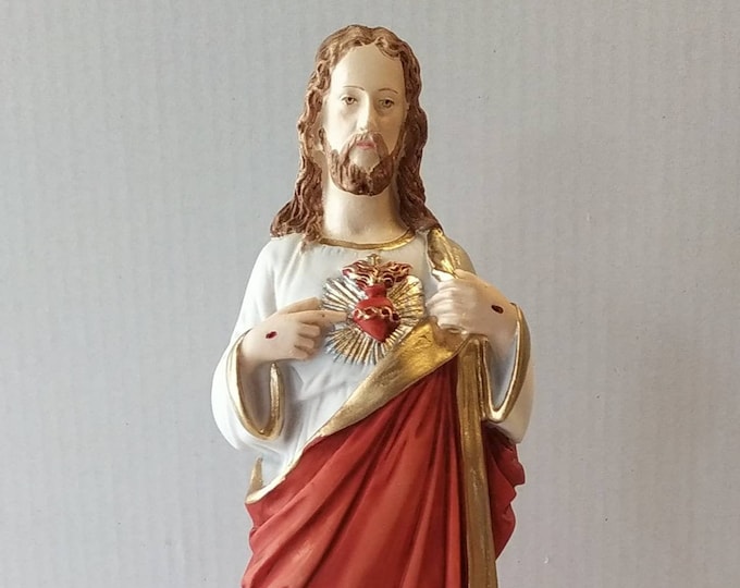 Statue of Jesus Sacred Heart cm 30 (11.81 inches) in marble resin hand decorated of Italian artisan production