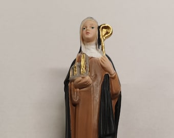 Statue of Saint Brigida cm 20 (7.87 inches) in marble resin full decorated by hand of Italian artisan production