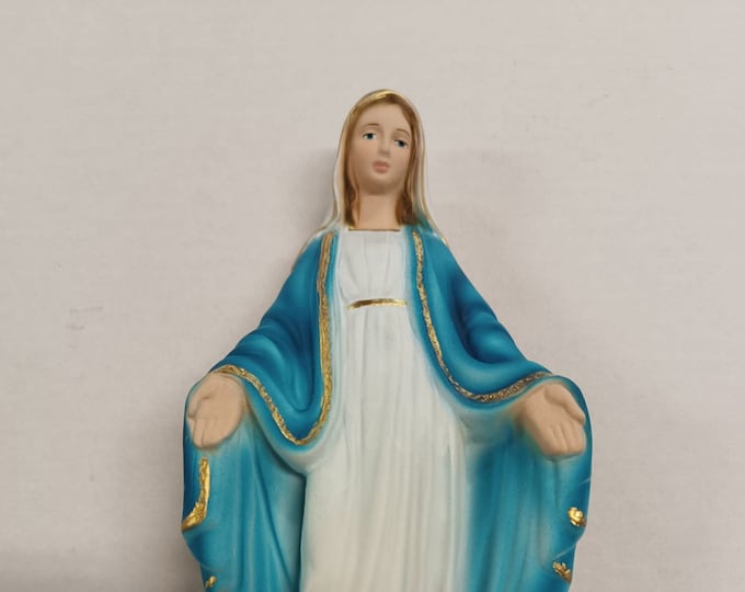 Statue of the Miraculous Madonna 20 cm (7.87 inches) in hand-decorated full resin marble, Italian artisan production