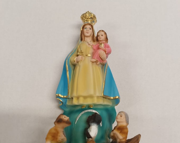 Statue of the Madonna Caridad del Cobre 20 cm (7.87 inches) in hand-decorated full resin marble of Italian artisan production