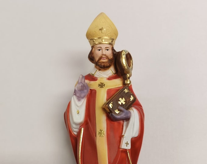 Statue of Saint Nicholas of Bari cm 30 (11.81 inches) in marble resin full decorated by hand of Italian artisan production