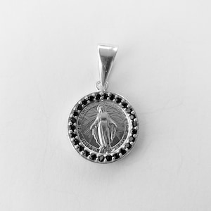 Medal of the Miraculous Madonna in silver and zircons diameter 16 mm (0.62 inches) of Italian artisan production