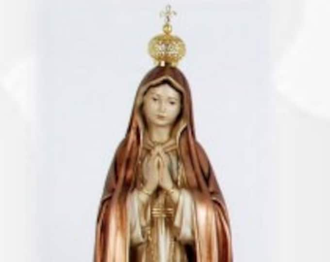 Statue of Our Lady of Fatima in hand-decorated resin with a particular golden finish, handcrafted, various sizes available