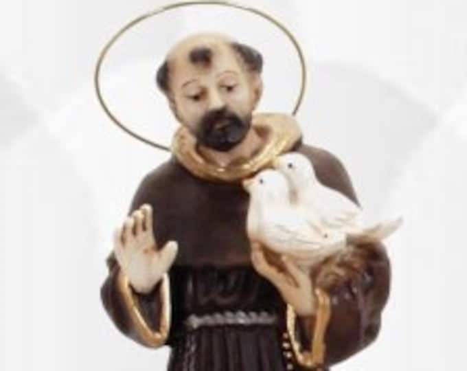 Statue of St. Francis of Assisi cm 33 x 14 (12,99 x 5,51 inches) in hand-decorated resin marble of handcrafted production