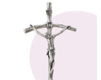 Brushed metal pastoral crucifix, free-standing, 30 cm (11.81 inches), handcrafted in Italy