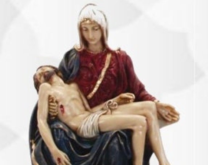 Statue of the Pietà of Christ cm 28 (11,02 inches) made of resin and finely hand-decorated, handcrafted