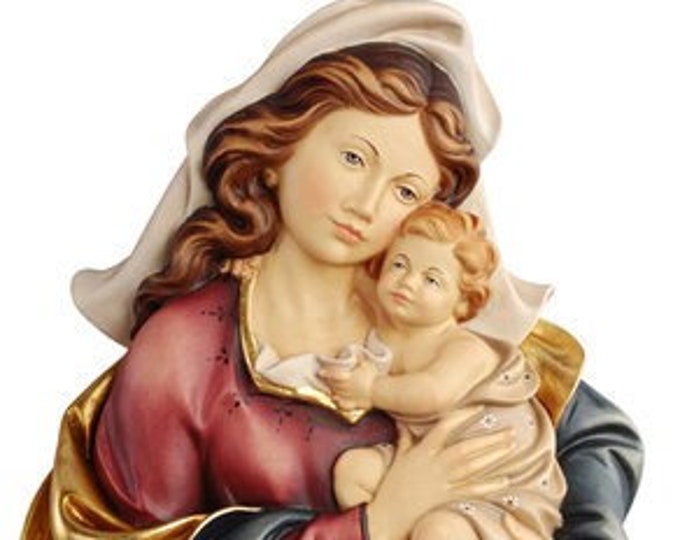 Sculpture of the Madonna with child to hang carved in Valgardena wood decorated by hand, handcrafted in Italy